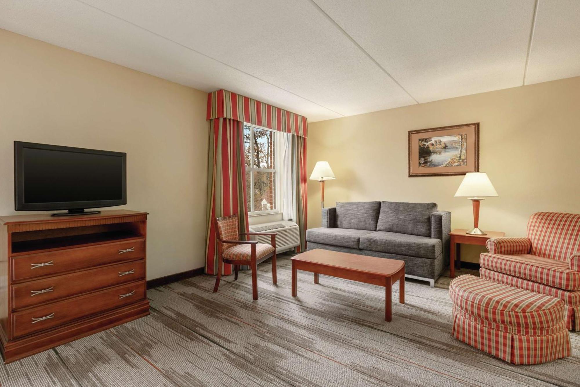 Hotel Hampton & Historic District Williamsburg