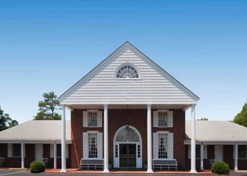 Hotel Hampton & Historic District Williamsburg